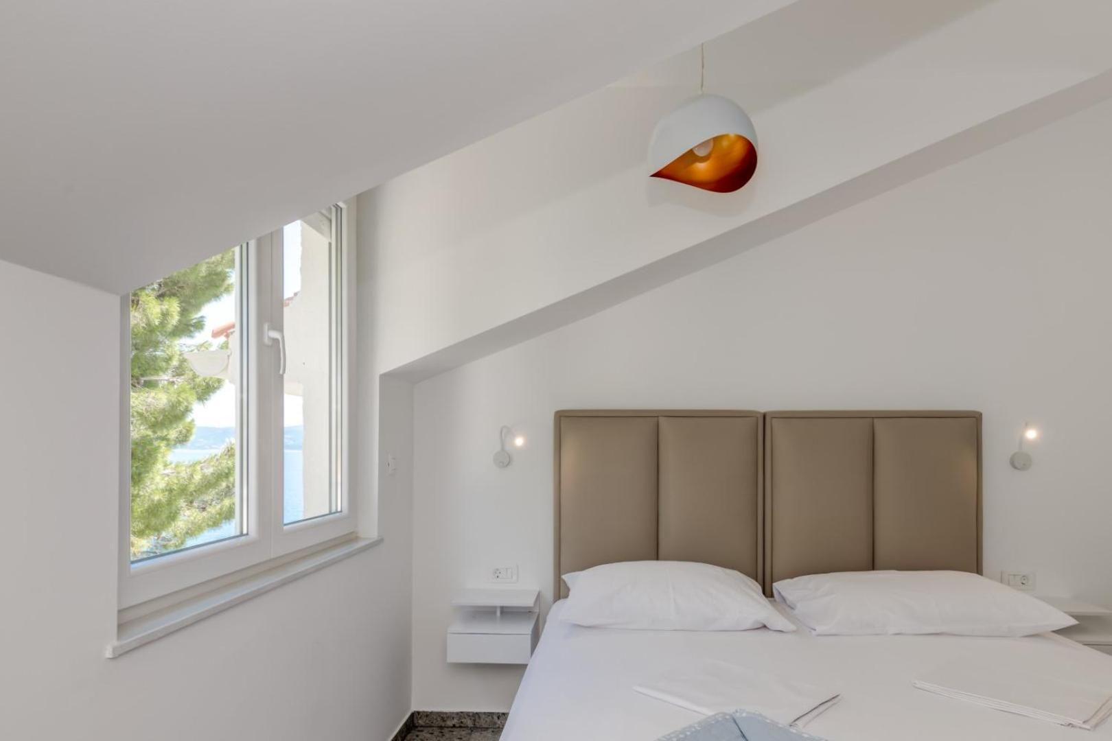 Deluxe Seaview Villa Kennedy III Mimice Exterior foto