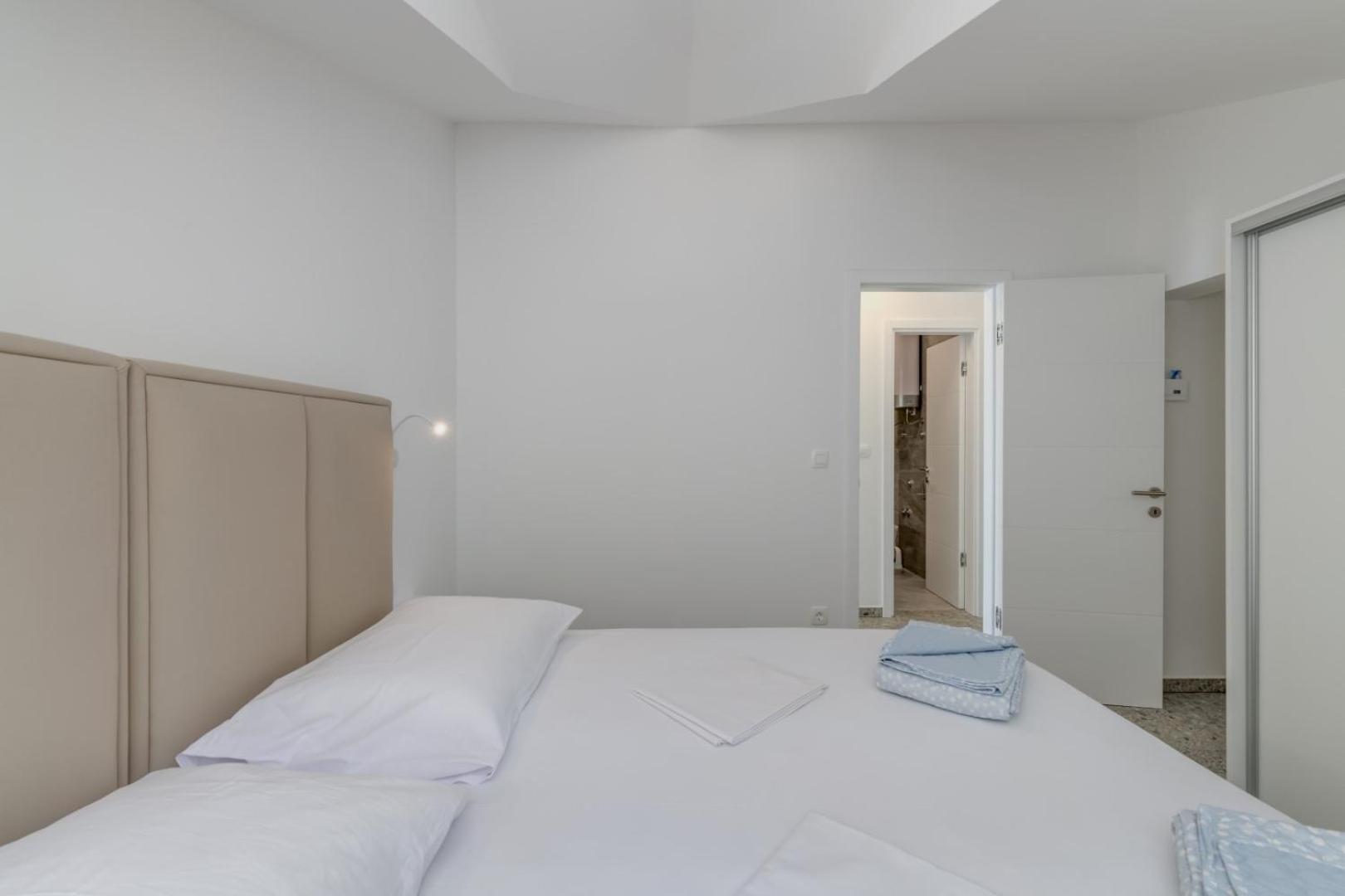 Deluxe Seaview Villa Kennedy III Mimice Exterior foto